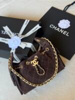 Chanel 25mini Hobo Bag with gold-tone Hardware & Chain detailing - Image 12