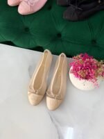 Chanel Classic Ballerina flats delicate bow & iconic CC logo on the toe - Image 6