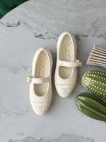Chanel Quilted Leather Mary Jane flats with signature interlocking CC logo - Image 6