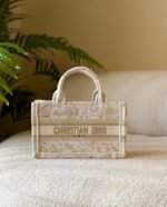 Christian Dior Oblique Embroidered Canvas Book Tote Bag - Image 5