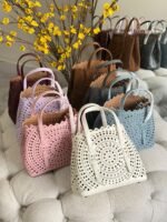 Alaïa Mina 25 Bags