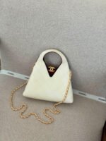 Chanel Chic Lady Small Shpping Tote - Image 2