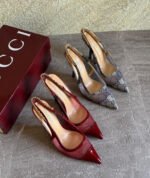 Gucci. Signoria 105 Slingback Pumps