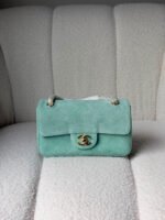 Chanel Souplissimo Maxi Flap Bag (19cm) - Image 4