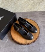 Chanel Interlocking CC logo T-Strap Mary Jane Flat - Image 2