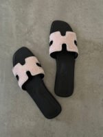 Hermès Oran Flats - Image 4