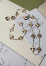 VanCleef & Arpels Alhambra necklace, 10 motifs  Earings 1 Motif & Braclet 5 Motifs Full Set