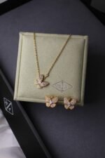 VanCleef & Arpels Butterfly Full Stone Necklace & earings 18K yellow gold, white Gold plated with Stone