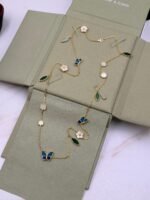 VanCleef & Arpels Lucky Spring Necklace - Image 4