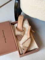 Gianvito Rossi heels - Image 5