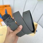 Louis Vuitton Reversible Leather Belt with LV logo - Image 2